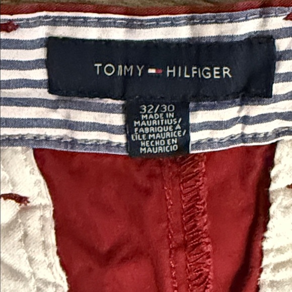 Tommy Hilfiger Men's Vibrant Red Chinos - Picture 3 of 11